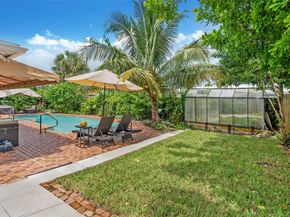 241 SW 13th St, Boca Raton FL 33432