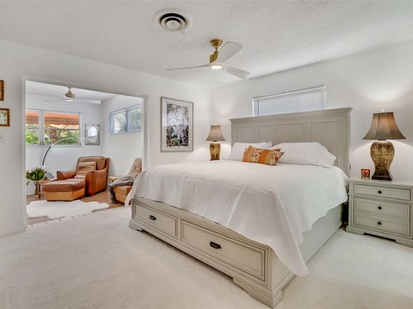 241 SW 13th St, Boca Raton FL 33432