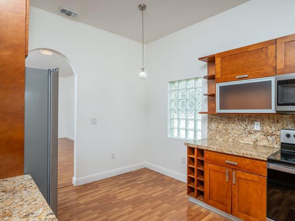 16524 Turquoise Trl, Weston FL 33331