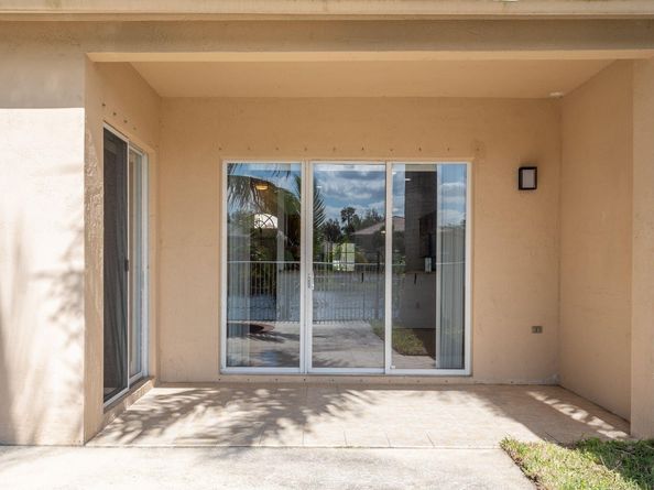 16524 Turquoise Trl, Weston FL 33331
