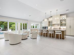 11863 Lake Shore Place, Palm Beach Gardens FL 33408