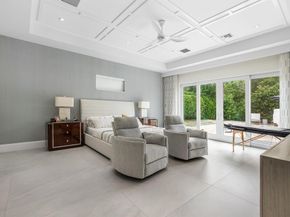 11863 Lake Shore Place, Palm Beach Gardens FL 33408