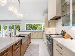11863 Lake Shore Place, Palm Beach Gardens FL 33408