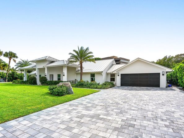 11863 Lake Shore Place, Palm Beach Gardens FL 33408