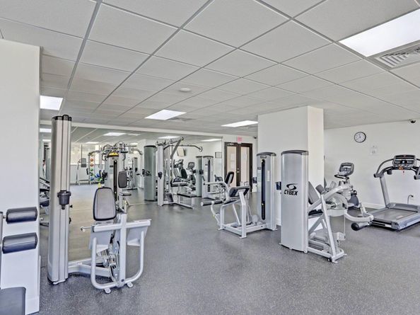 5600 N Flagler Drive 2703, West Palm Beach FL 33407