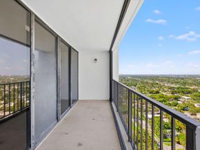 5600 N Flagler Drive 2703, West Palm Beach FL 33407