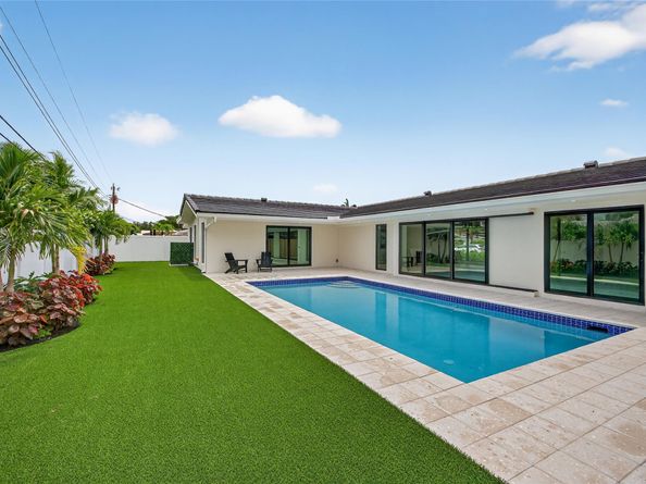 2109 NE 64th St, Fort Lauderdale FL 33308