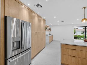 2109 NE 64th St, Fort Lauderdale FL 33308