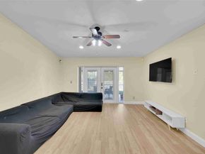 5640 NW 120th Ter 5640, Coral Springs FL 33076