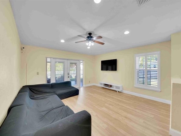 5640 NW 120th Ter 5640, Coral Springs FL 33076