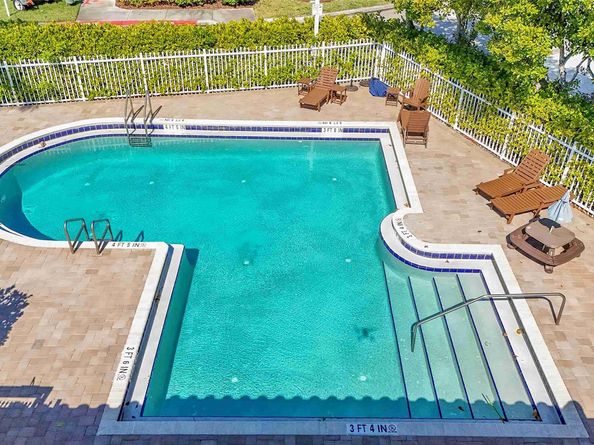 5640 NW 120th Ter 5640, Coral Springs FL 33076
