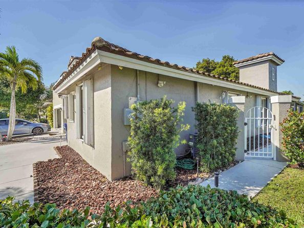 5640 NW 120th Ter 5640, Coral Springs FL 33076