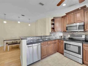5640 NW 120th Ter 5640, Coral Springs FL 33076