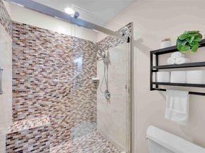 5640 NW 120th Ter 5640, Coral Springs FL 33076