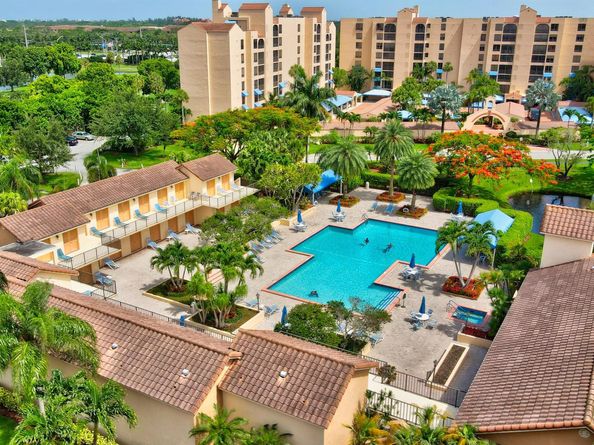 7233 Promenade Drive 201, Boca Raton FL 33433