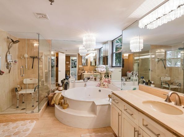 7233 Promenade Drive 201, Boca Raton FL 33433