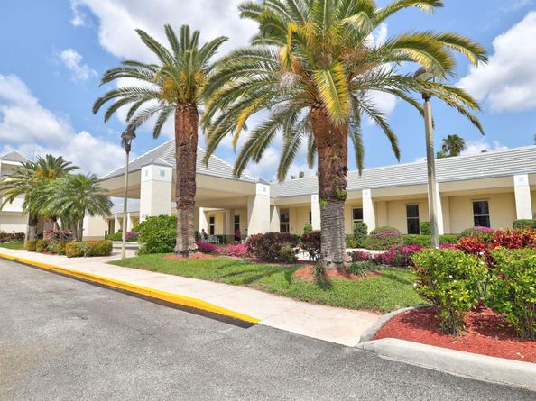 2202 Lucaya Bend G2, Coconut Creek FL 33066