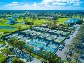 4 Stratford Drive B, Boynton Beach FL 33436
