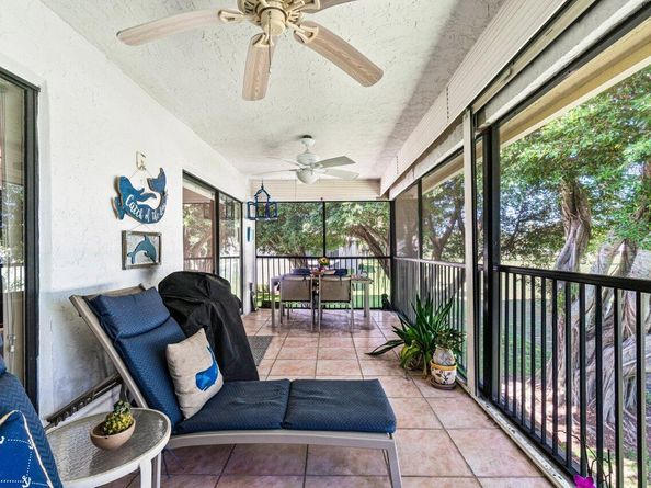 4 Stratford Drive B, Boynton Beach FL 33436