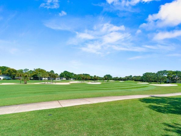 4 Stratford Drive B, Boynton Beach FL 33436