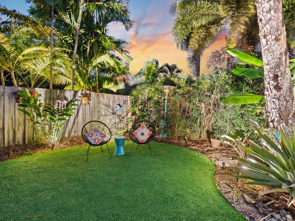 619 NE 21st Ct, Wilton Manors FL 33305