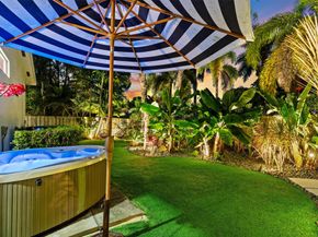 619 NE 21st Ct, Wilton Manors FL 33305