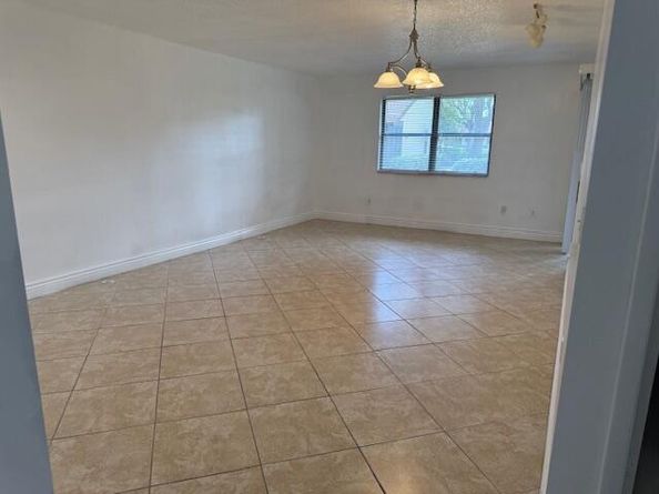 197 Star Clusters Court, Royal Palm Beach FL 33411