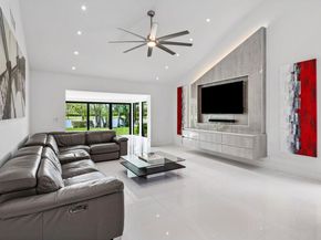 21481 Cypress Hammock Drive 31b, Boca Raton FL 33428