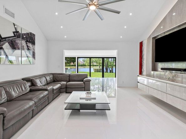 21481 Cypress Hammock Drive 31b, Boca Raton FL 33428