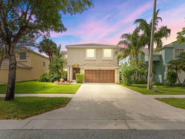 9719 Wyeth Court, Wellington FL 33414