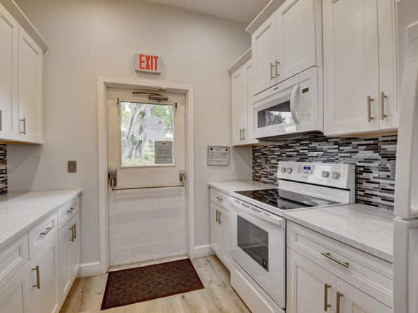 34 Westgate Lane B, Boynton Beach FL 33436