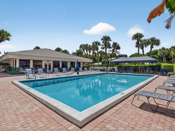 34 Westgate Lane B, Boynton Beach FL 33436