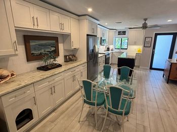 385 SE 17th Ave