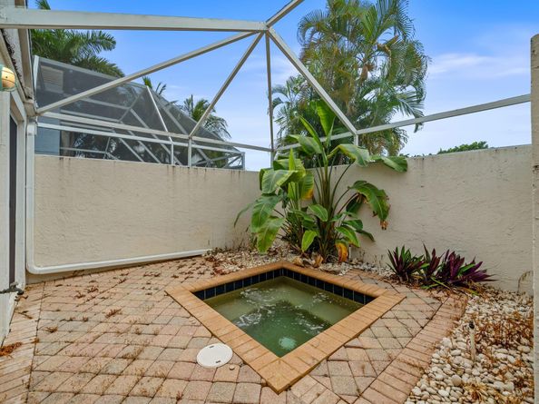9190 Heathridge Drive, West Palm Beach FL 33411