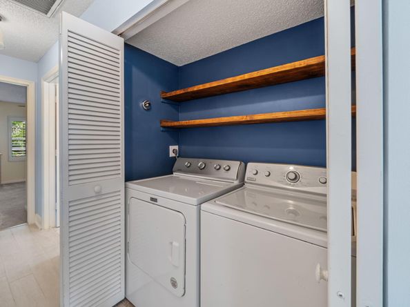 9190 Heathridge Drive, West Palm Beach FL 33411