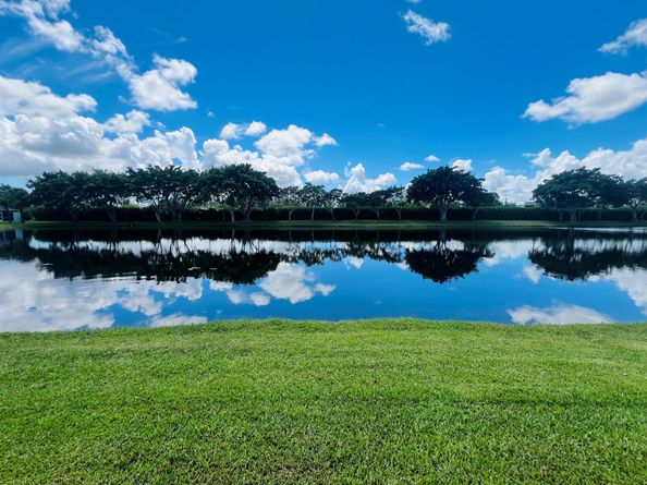 9190 Heathridge Drive, West Palm Beach FL 33411