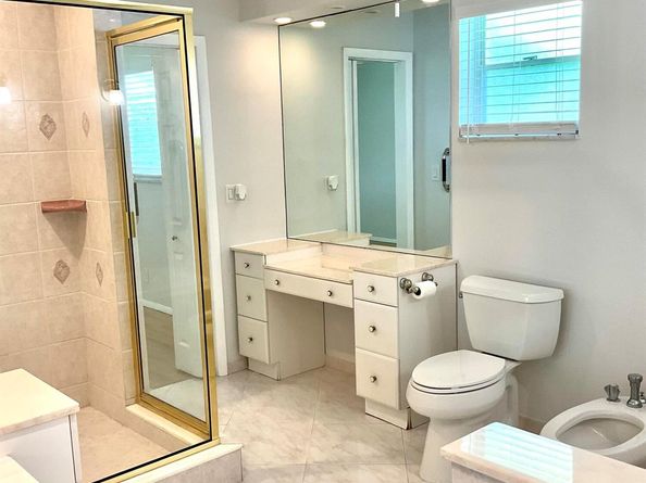 136 NW 10th Court, Boynton Beach FL 33426