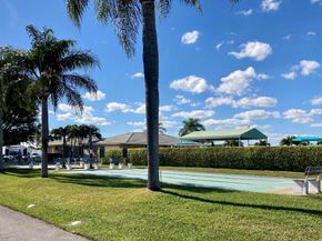 136 NW 10th Court, Boynton Beach FL 33426