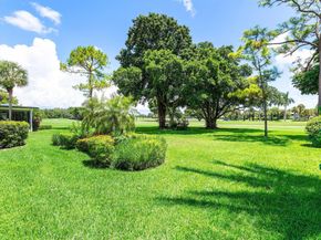 3 Glens Drive E, Boynton Beach FL 33436