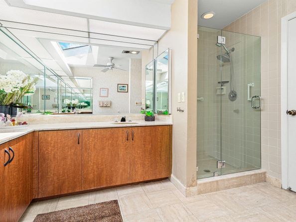3 Glens Drive E, Boynton Beach FL 33436