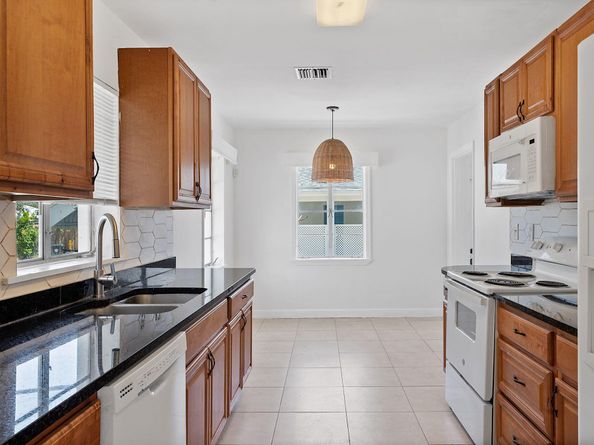 1032 N J Street, Lake Worth Beach FL 33460