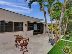 96 Mayfair Lane, Boynton Beach FL 33426