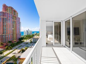 2200 NE 33rd Ave 15J, Fort Lauderdale FL 33305