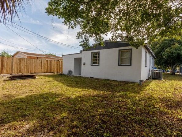 1164 W 31st Street, Riviera Beach FL 33404