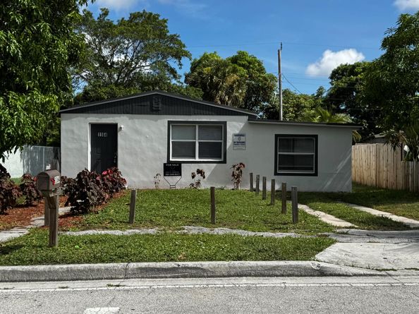 1164 W 31st Street, Riviera Beach FL 33404