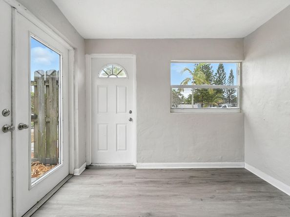 620 NE 57th St, Fort Lauderdale FL 33334