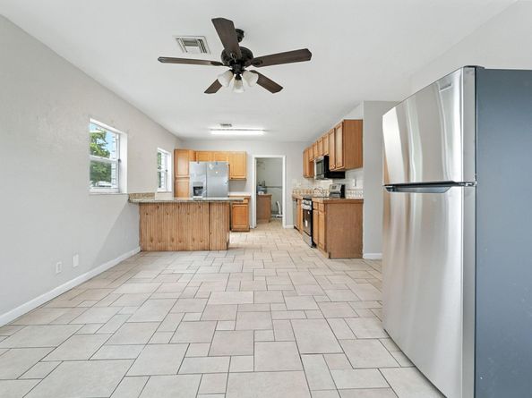 620 NE 57th St, Fort Lauderdale FL 33334