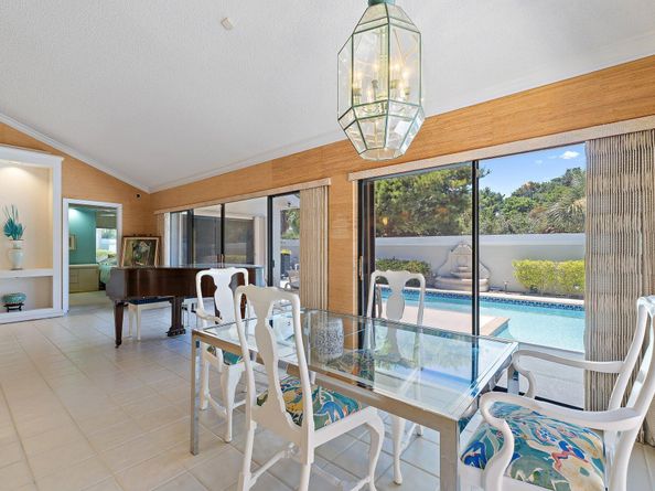 104 Sand Pine Drive, Jupiter FL 33477