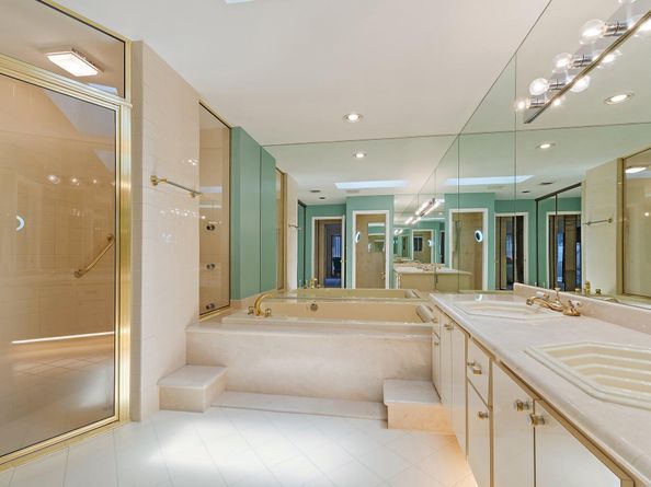 104 Sand Pine Drive, Jupiter FL 33477