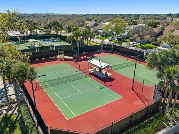 104 Sand Pine Drive, Jupiter FL 33477